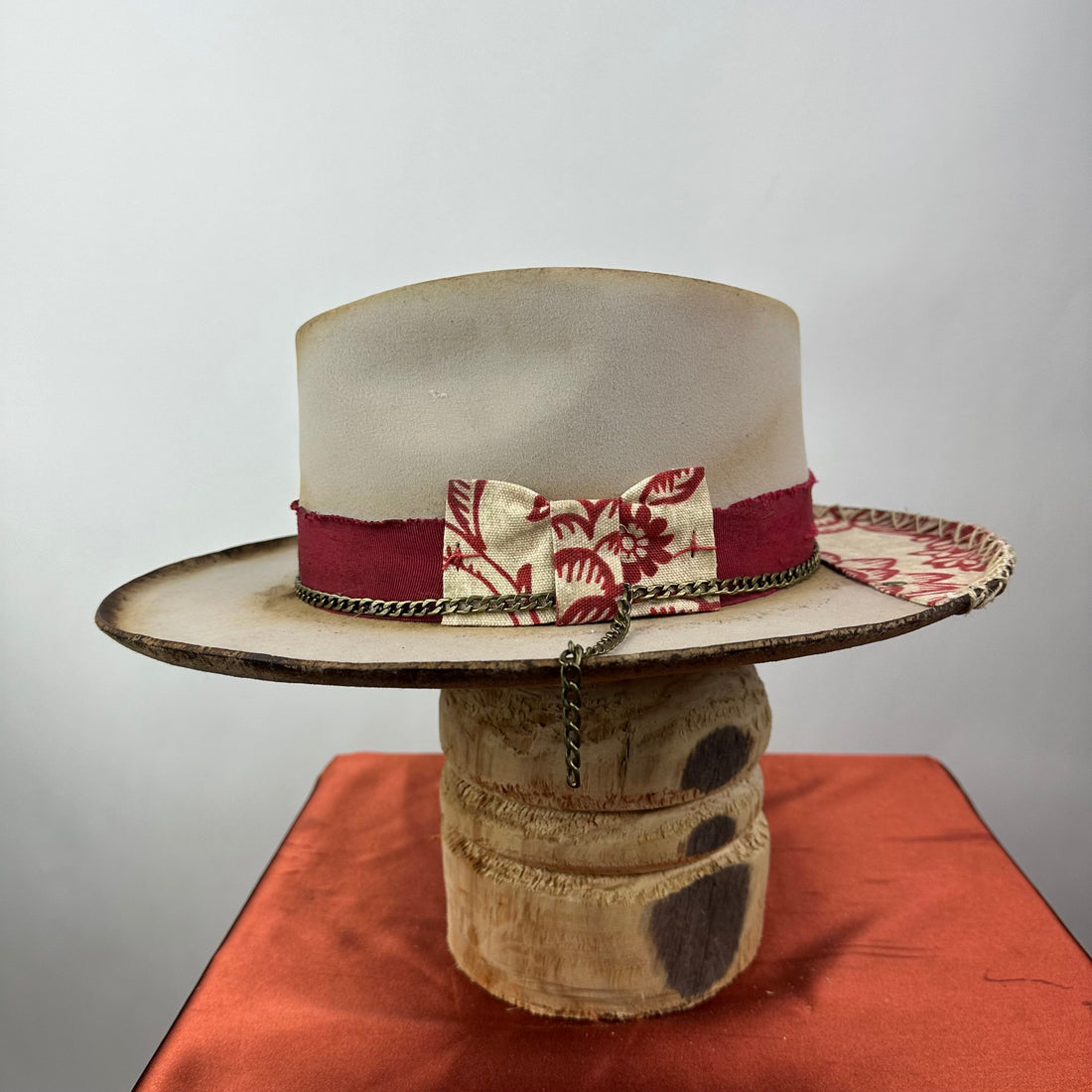 The Monterey Natural Red Distressed Fedora