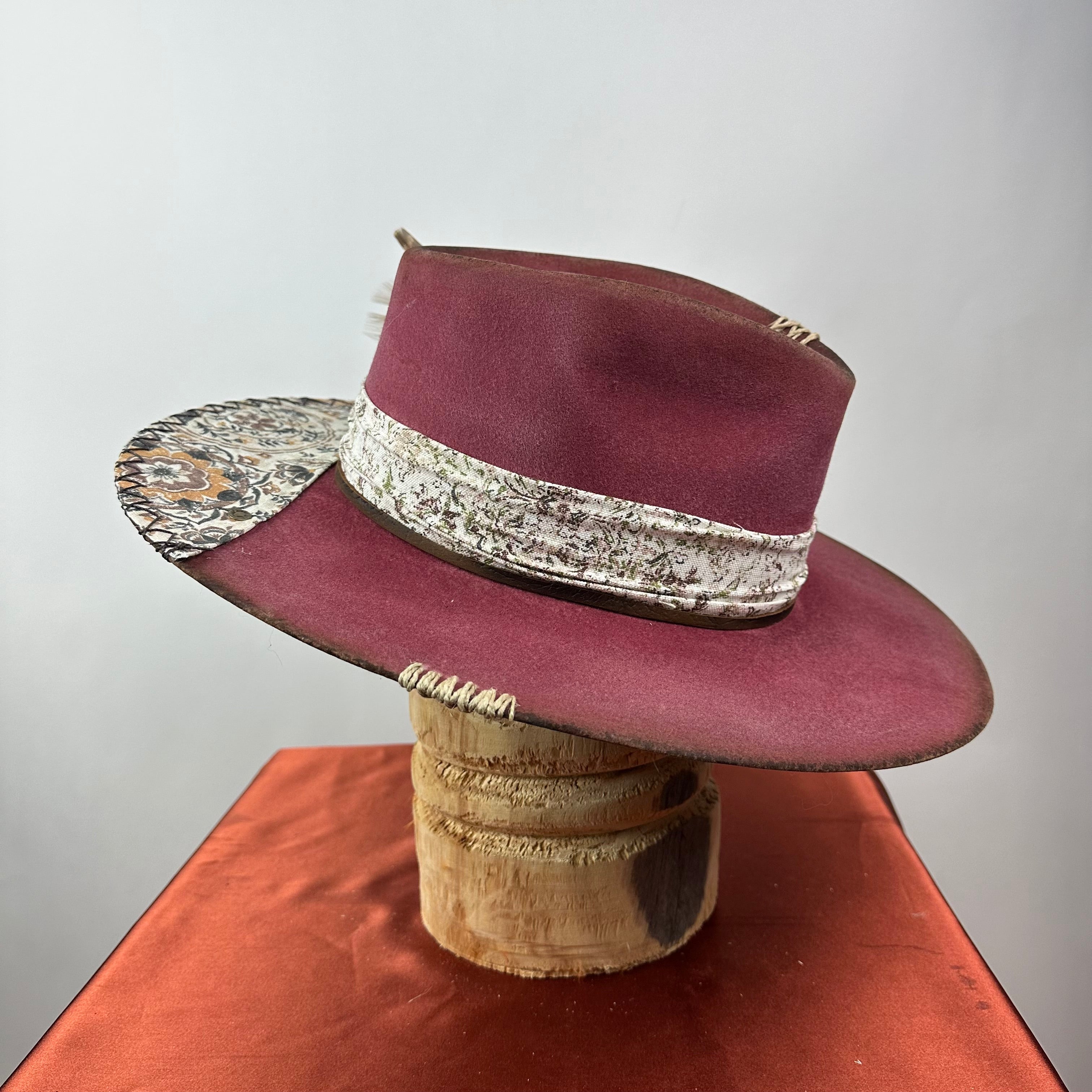 The Monterey Maroon Distressed Fedora